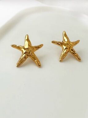 Gold Starfish Earrings, Chunky Summer Studs, Statement boho Beach jewelry